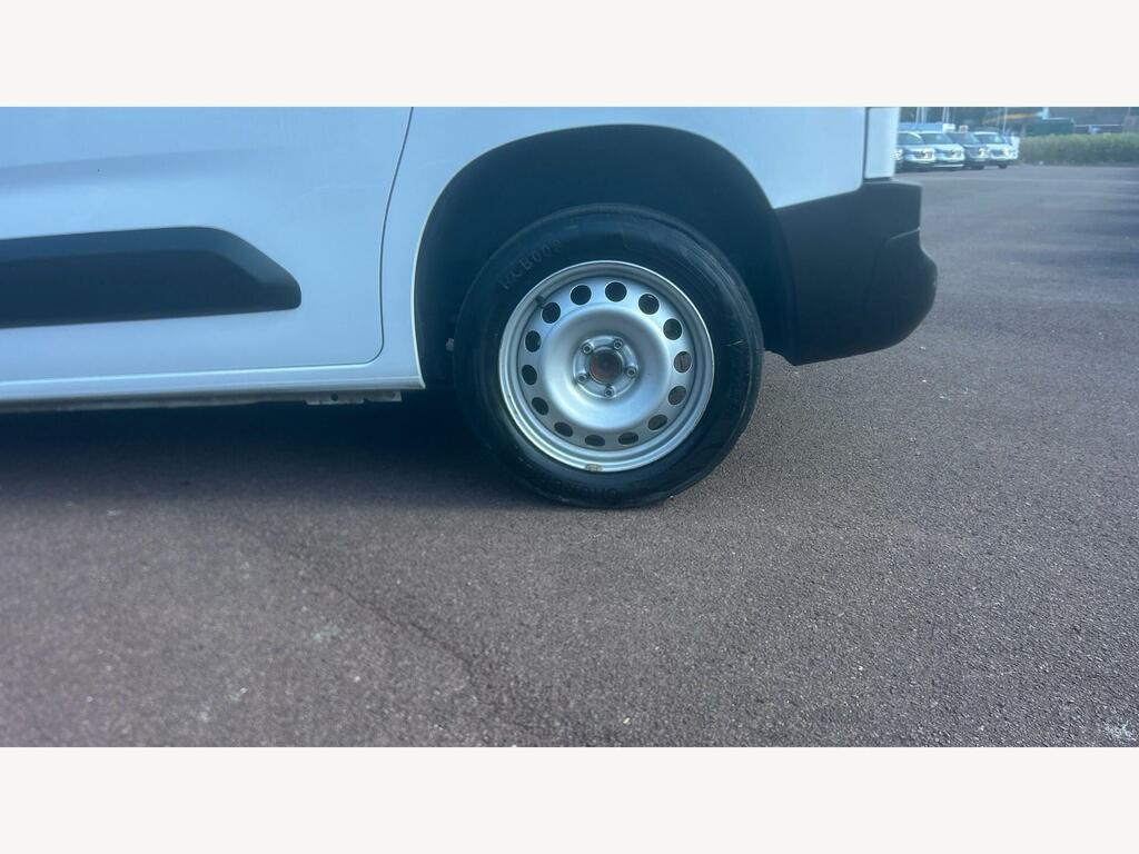 Citroen Berlingo Puretech Feel M Ss  #36