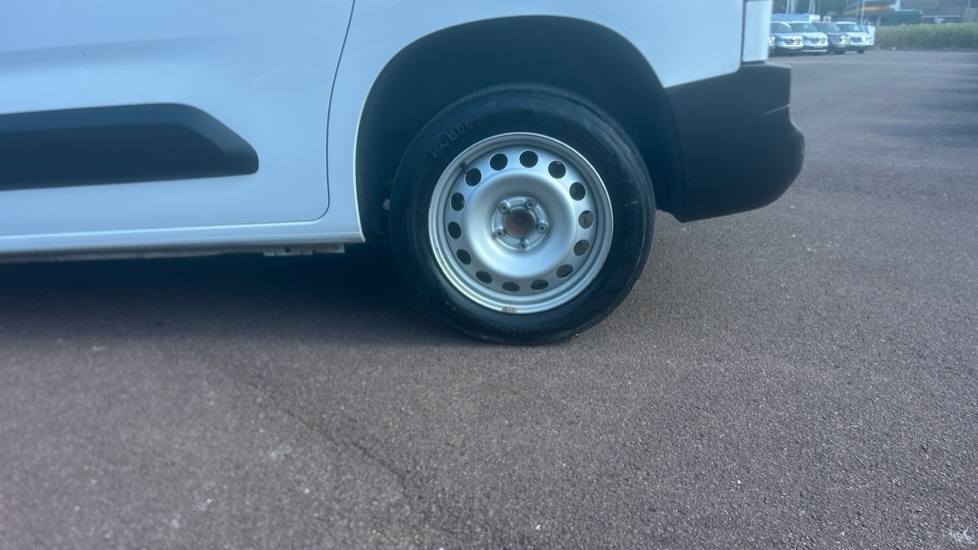 Citroen Berlingo Puretech Feel M Ss  #32