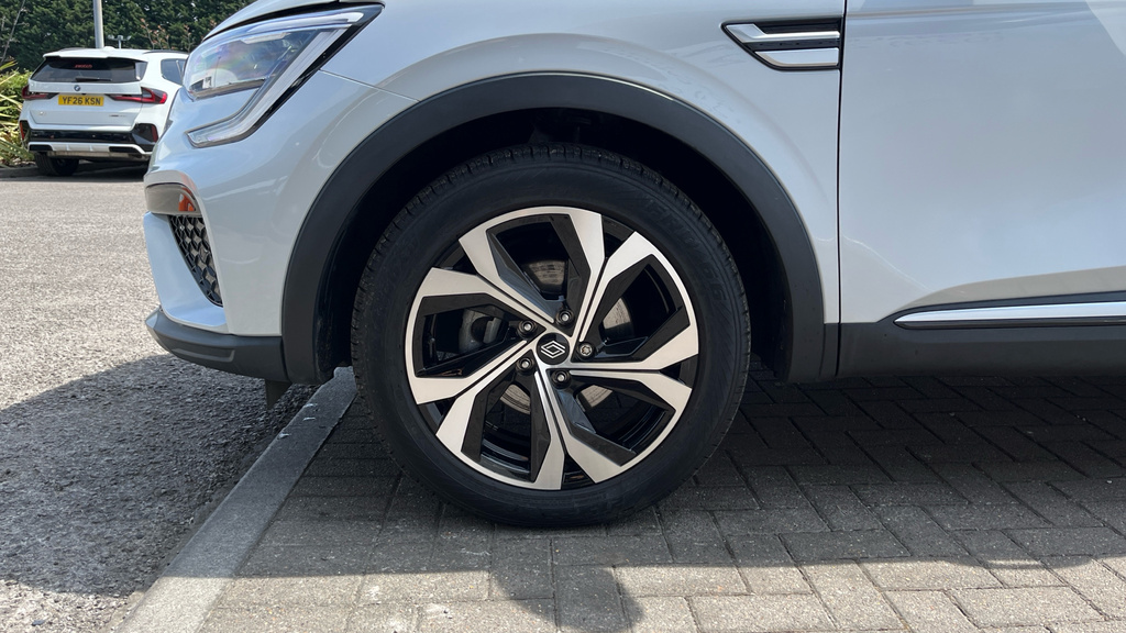 Renault Arkana 1.6 E-tech Fhev 145 Esprit Alpine Grey #17
