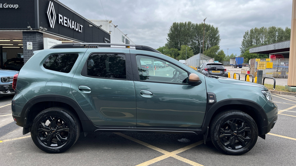 Dacia Duster Dacia Duster 1.3 Tce 130 Extreme Green #2