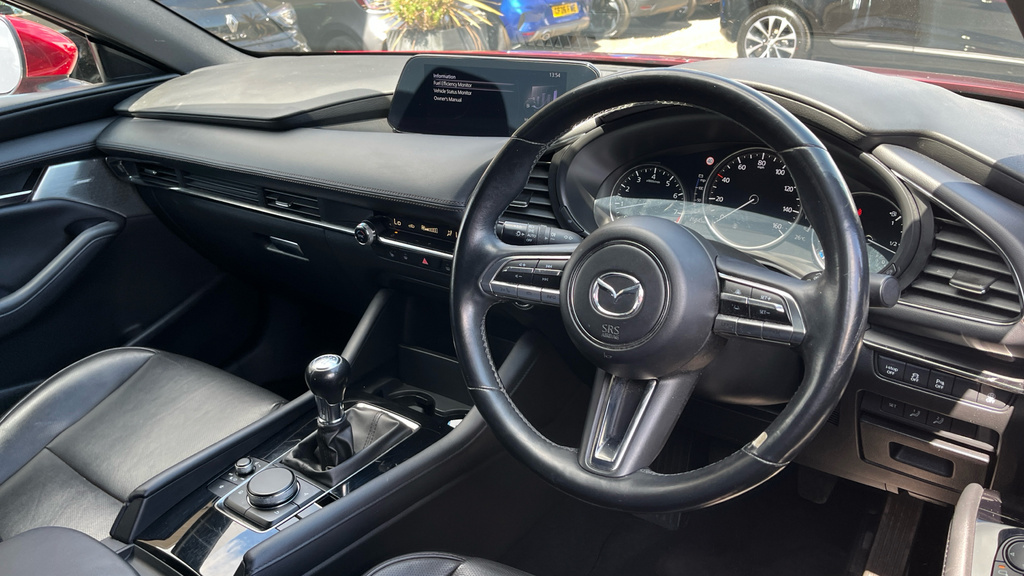 Mazda 3 Mazda 3 2.0 E-skyactiv G Mhev Gt Sport Red #5
