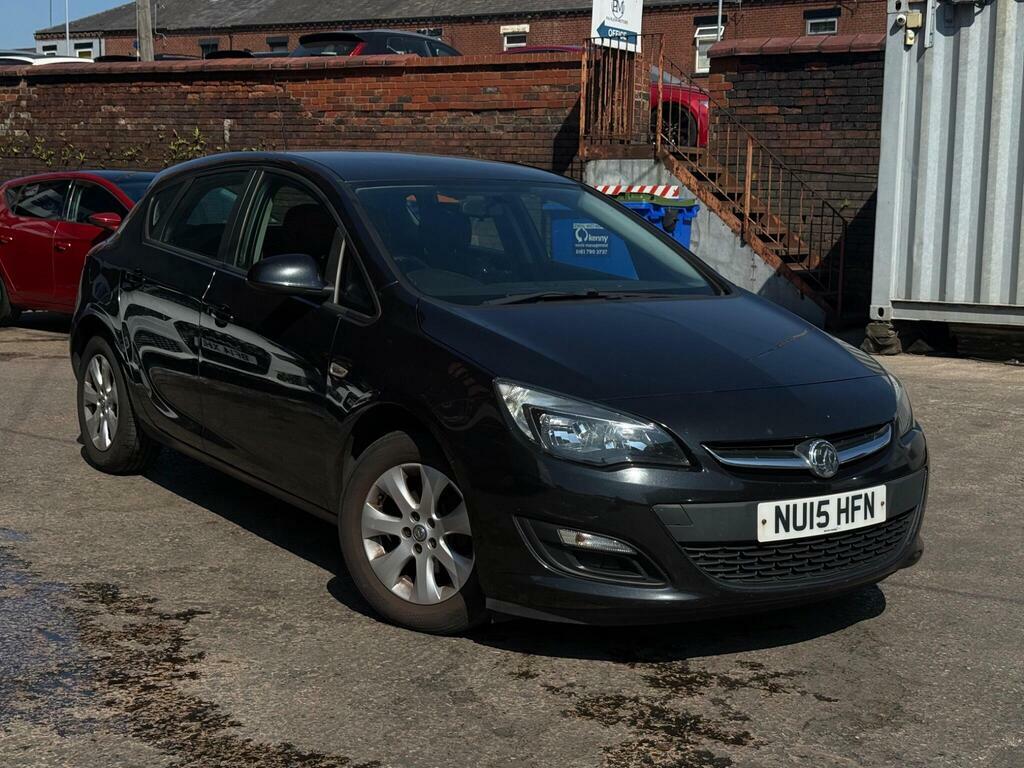 Vauxhall Astra 1.4I Design Euro 6 Black