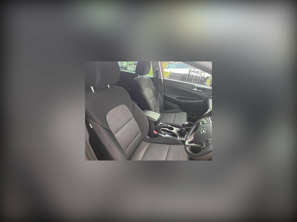 Hyundai Tucson 1.6 Gdi Se Nav Euro 6 Ss Red