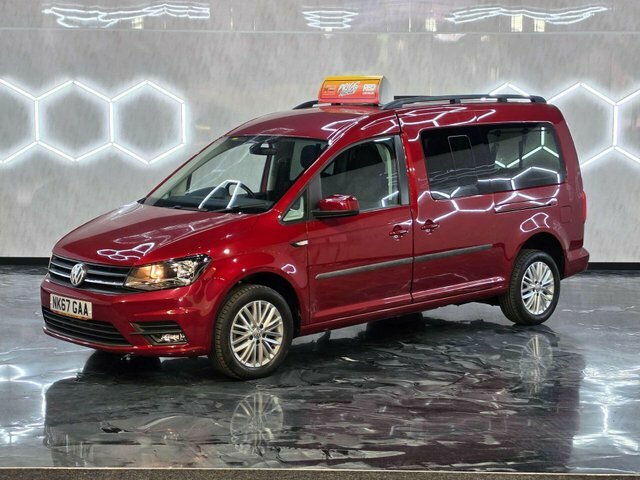Volkswagen Caddy Maxi Life 2018 2.0 Tdi Bluemotion Tech Mpv Dsg Eu Red #3