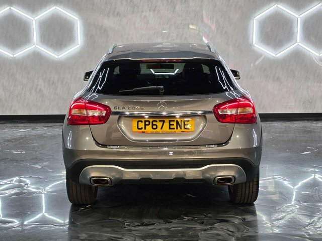 Mercedes-Benz GLA Class 2017 2.1 Gla200d Sport Executive Suv Grey #5