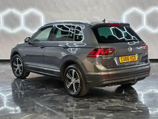 Volkswagen Tiguan 2016 2.0 Tdi Bluemotion Tech Se Navigation Suv CU66VGD Grey #4