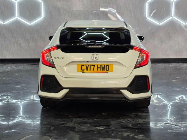 Honda Civic 2017 1.0 Vtec Turbo Sr Hatchback White #5