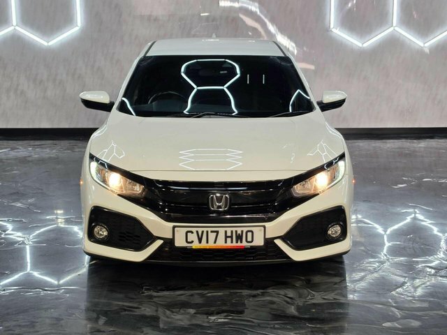 Honda Civic 2017 1.0 Vtec Turbo Sr Hatchback White #2