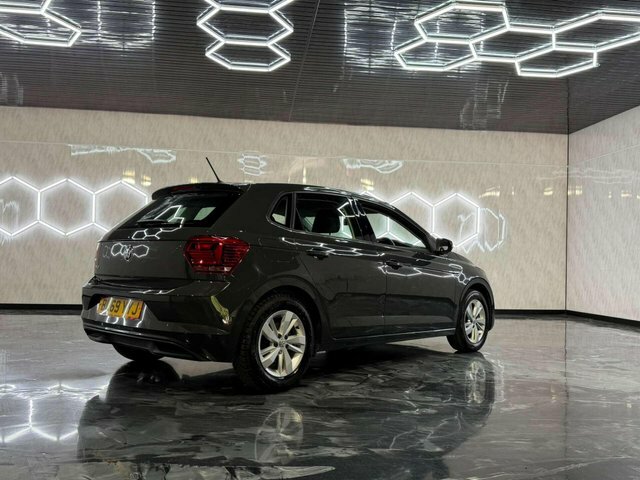 Volkswagen Polo 2020 1.0 Tsi Gpf Se Hatchback Eu BL69YYJ Grey #4