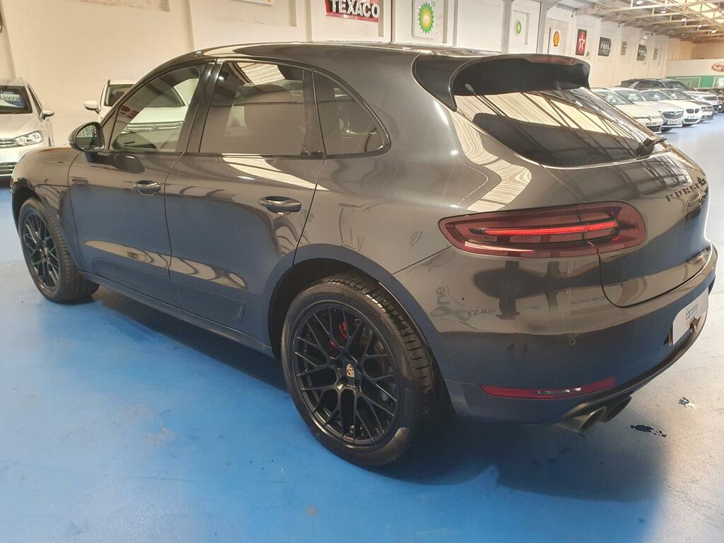 Porsche Macan Estate HF17OYS  #5
