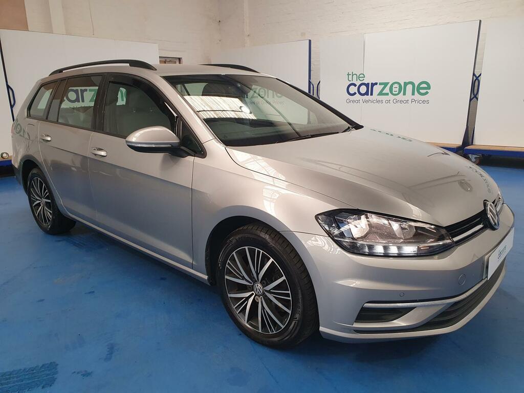 Volkswagen Golf Se Navigation Tdi Bluemotion Technology Dsg Silver