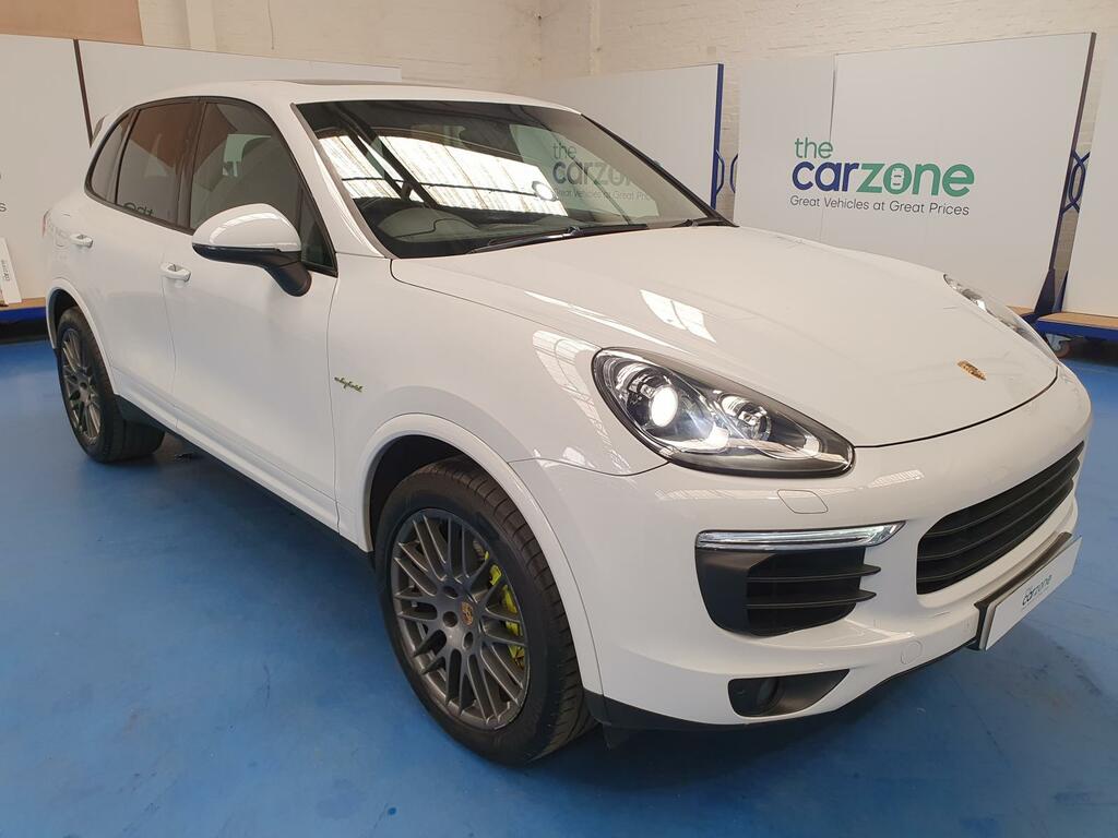 Porsche Cayenne Estate