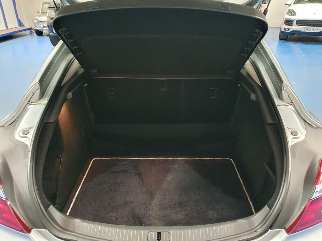 Vauxhall Insignia Hatchback DS15GKN #6