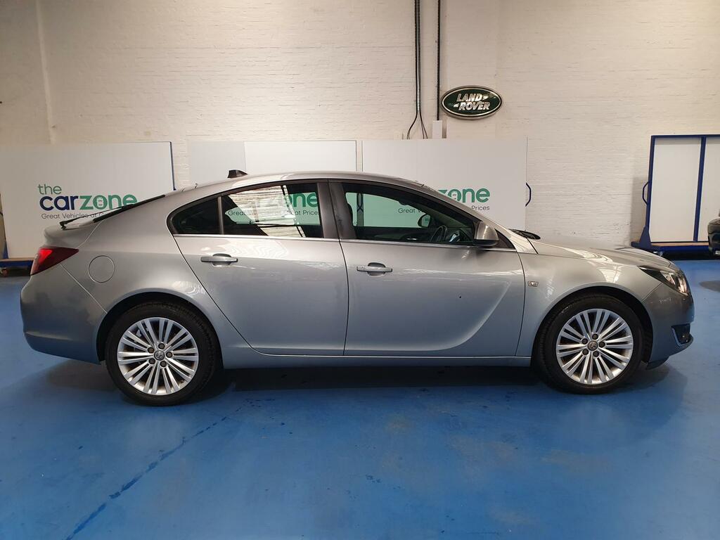 Vauxhall Insignia Hatchback DS15GKN #2