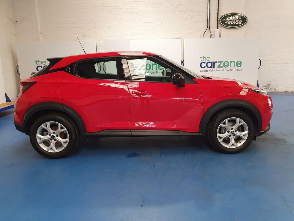 Nissan Juke Dig-t Acenta DG70LHN Red #2