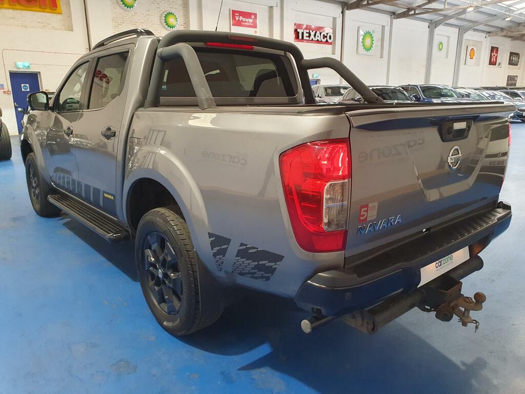 Nissan Navara Pickup #5