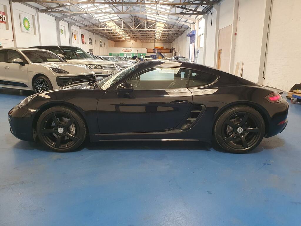 Porsche 718 Cayman Coupe  #6