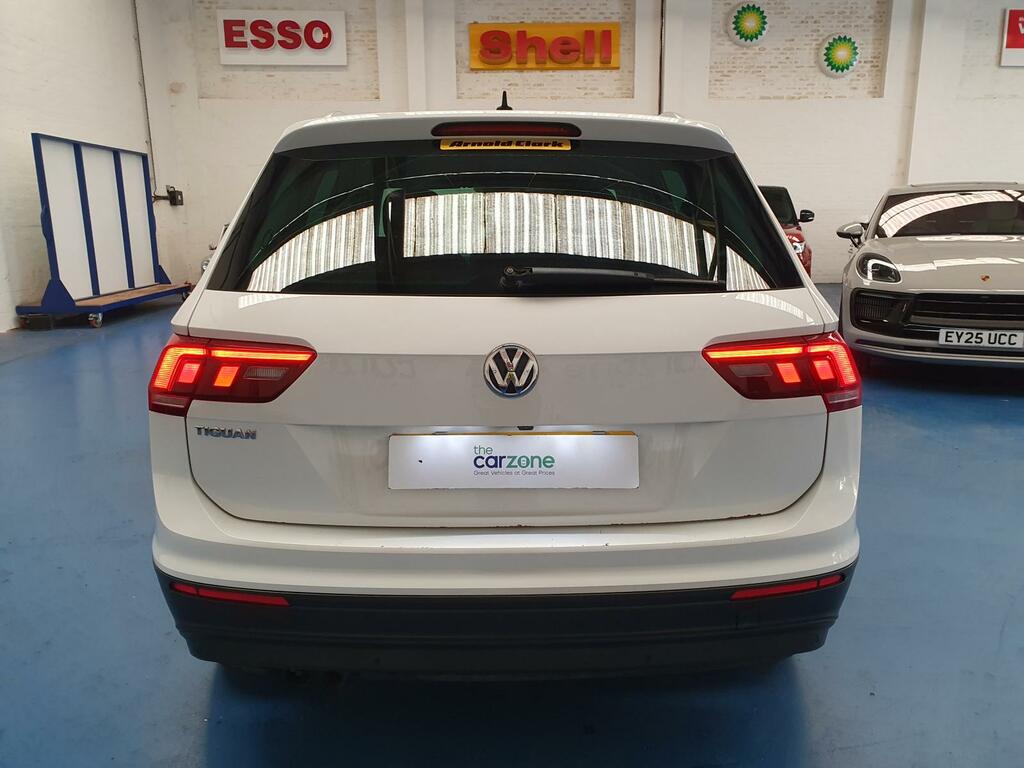 Volkswagen Tiguan Tiguan Match Tdi White #4