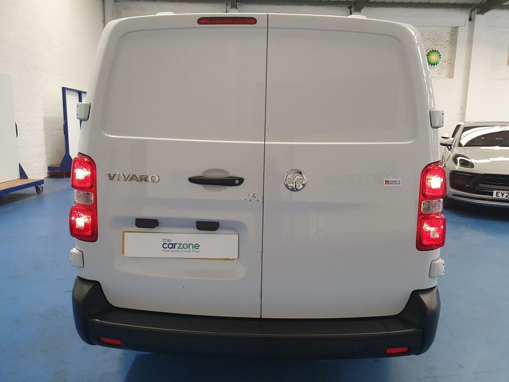 Vauxhall Vivaro Mpv #4