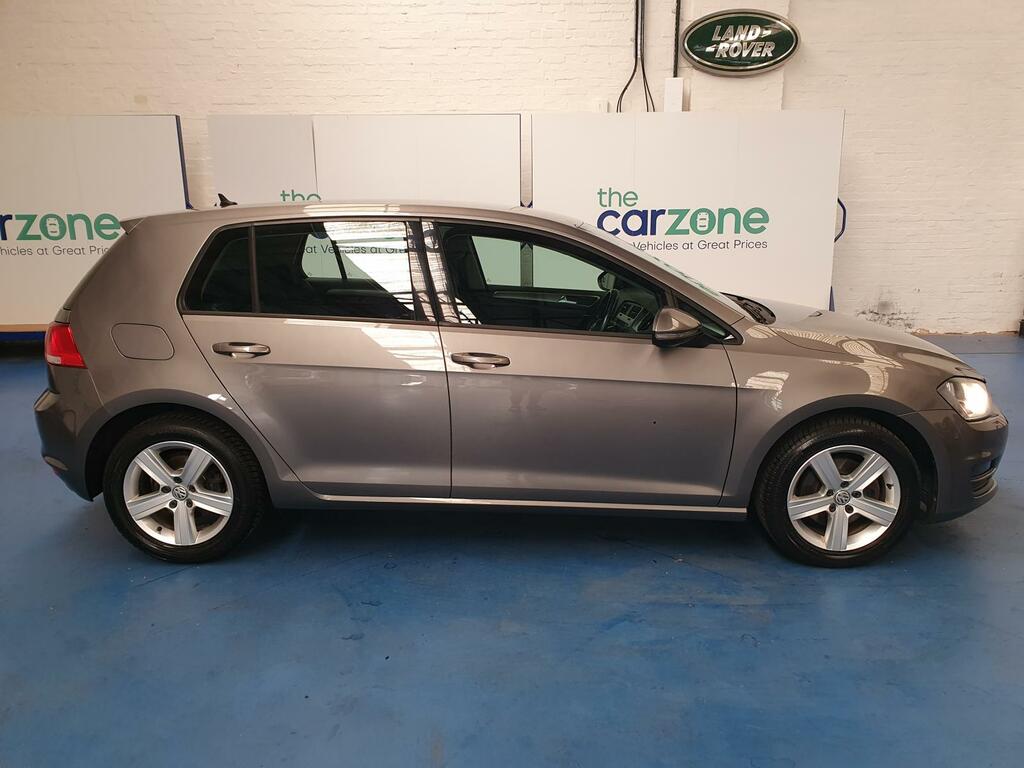 Volkswagen Golf Hatchback  #2