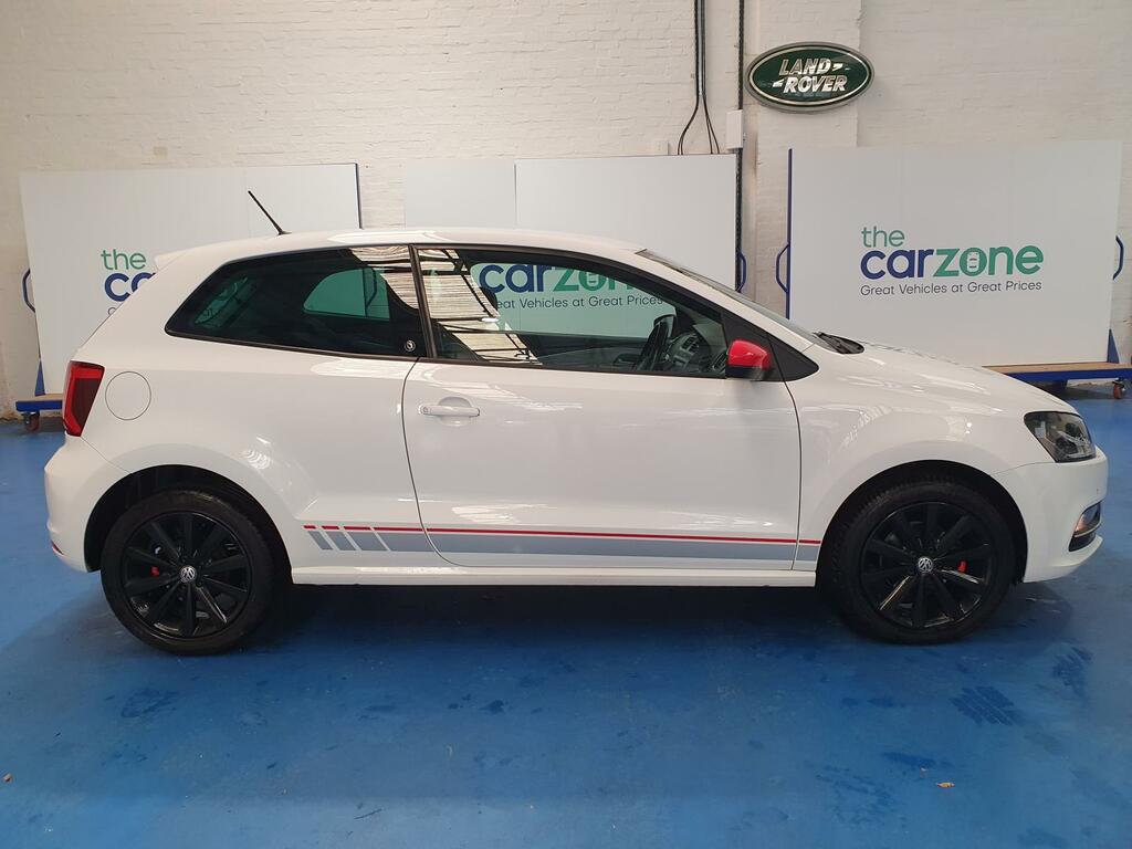 Volkswagen Polo Hatchback ND66NTF #2