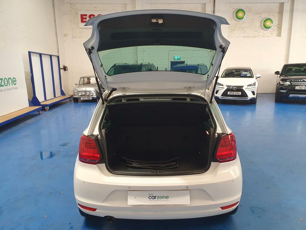 Volkswagen Polo Hatchback ND66NTF #5