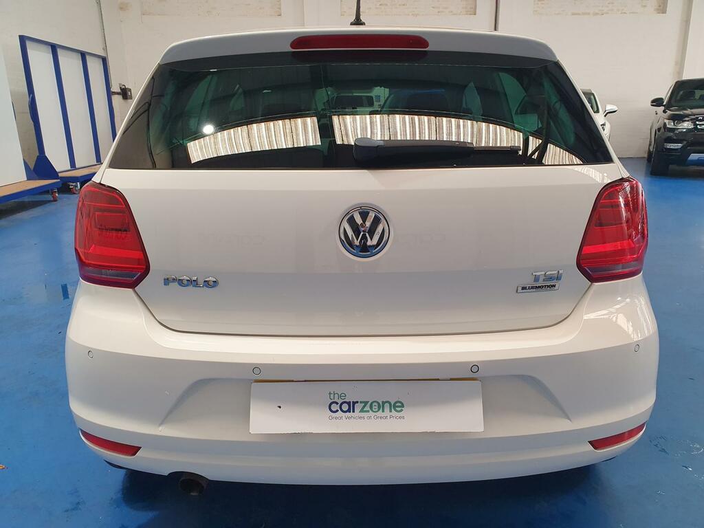 Volkswagen Polo Hatchback ND66NTF #4