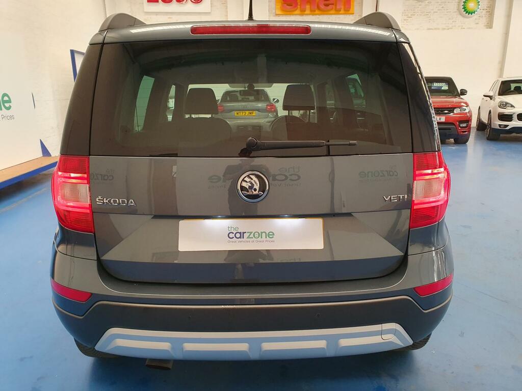Skoda Yeti Hatchback #4