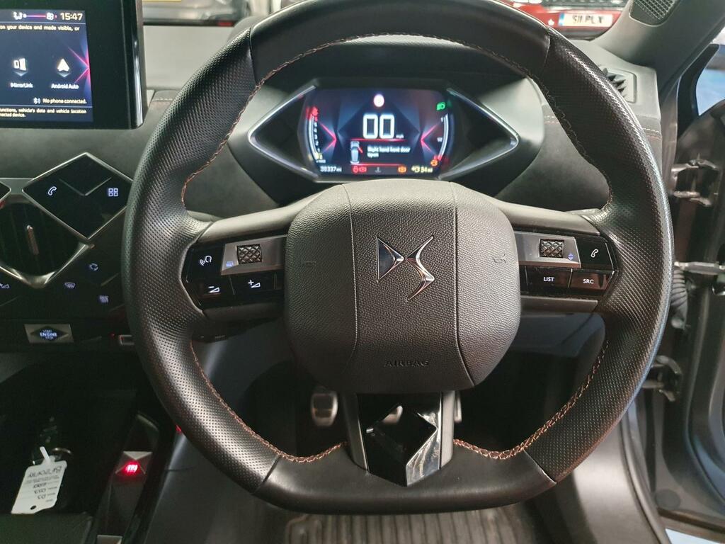 DS DS 3 Black #16