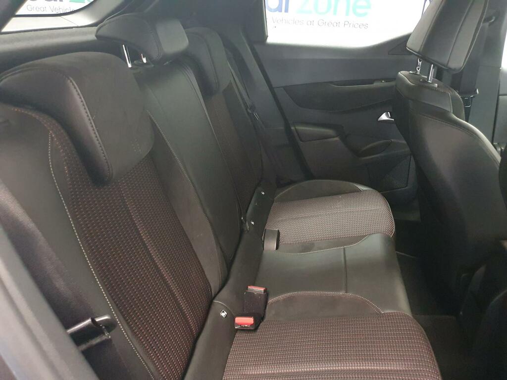 DS DS 3 Black #18