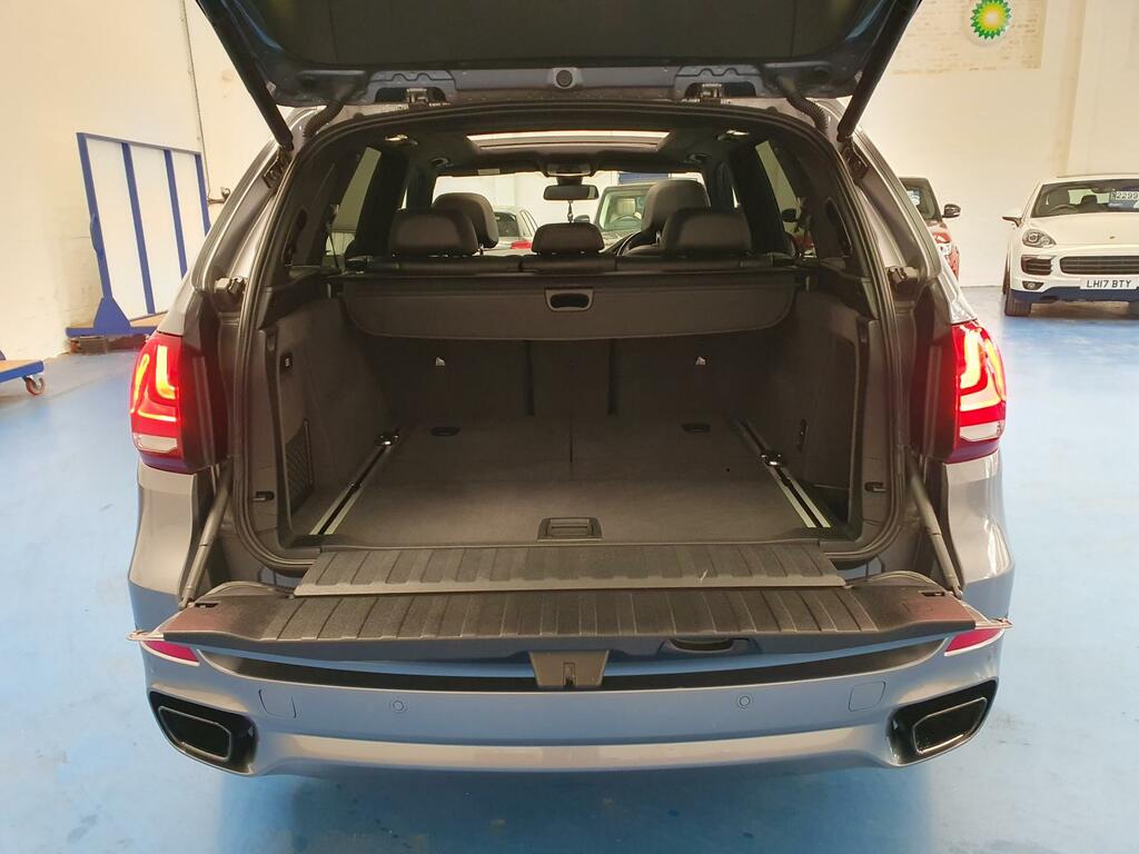 BMW X5 4X4 3.0 Black #20