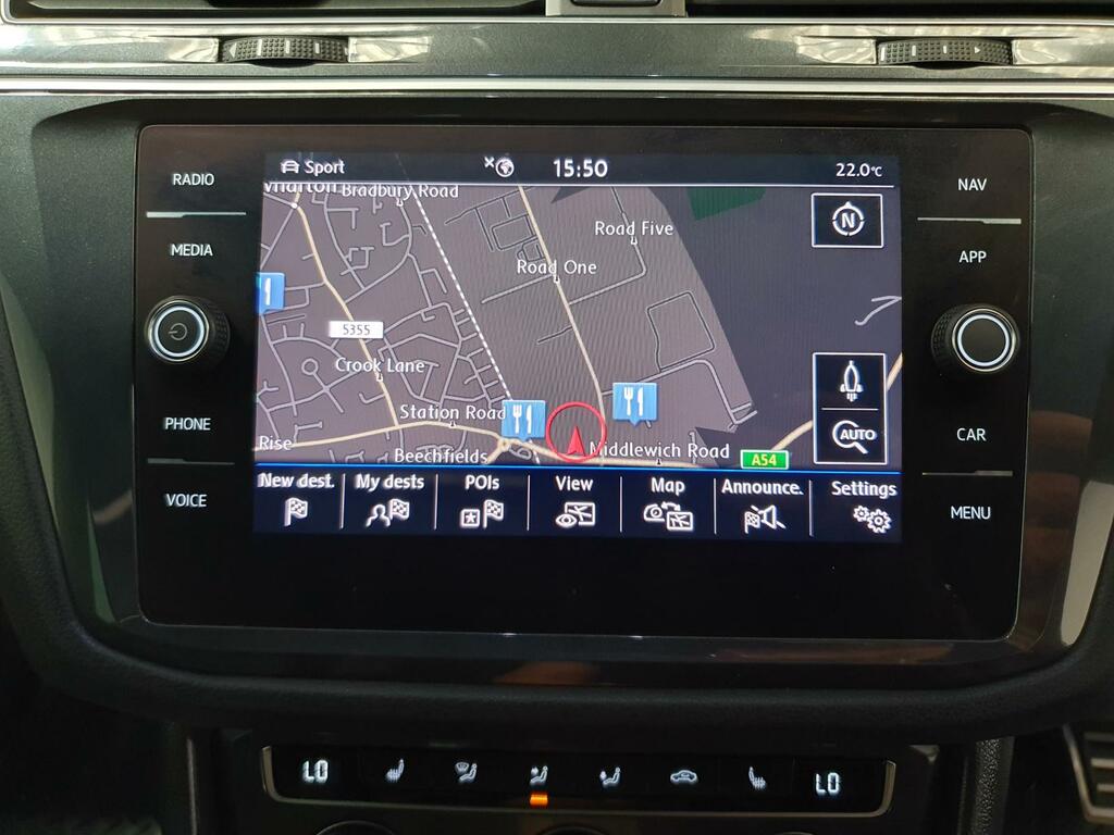 Volkswagen Tiguan Mpv Black #14