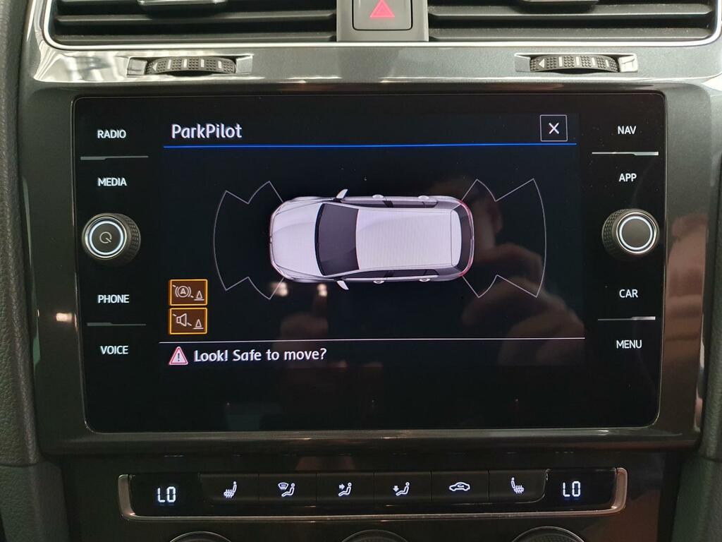 Volkswagen Golf Golf Gti Performance Tsi Black #11