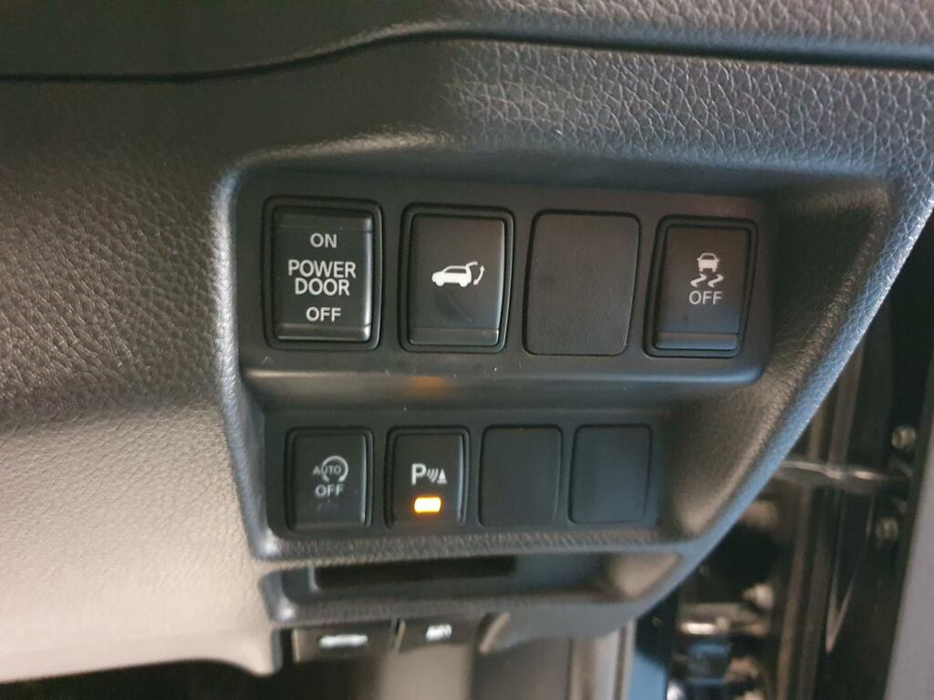 Nissan X-Trail Dig-t Acenta White #14