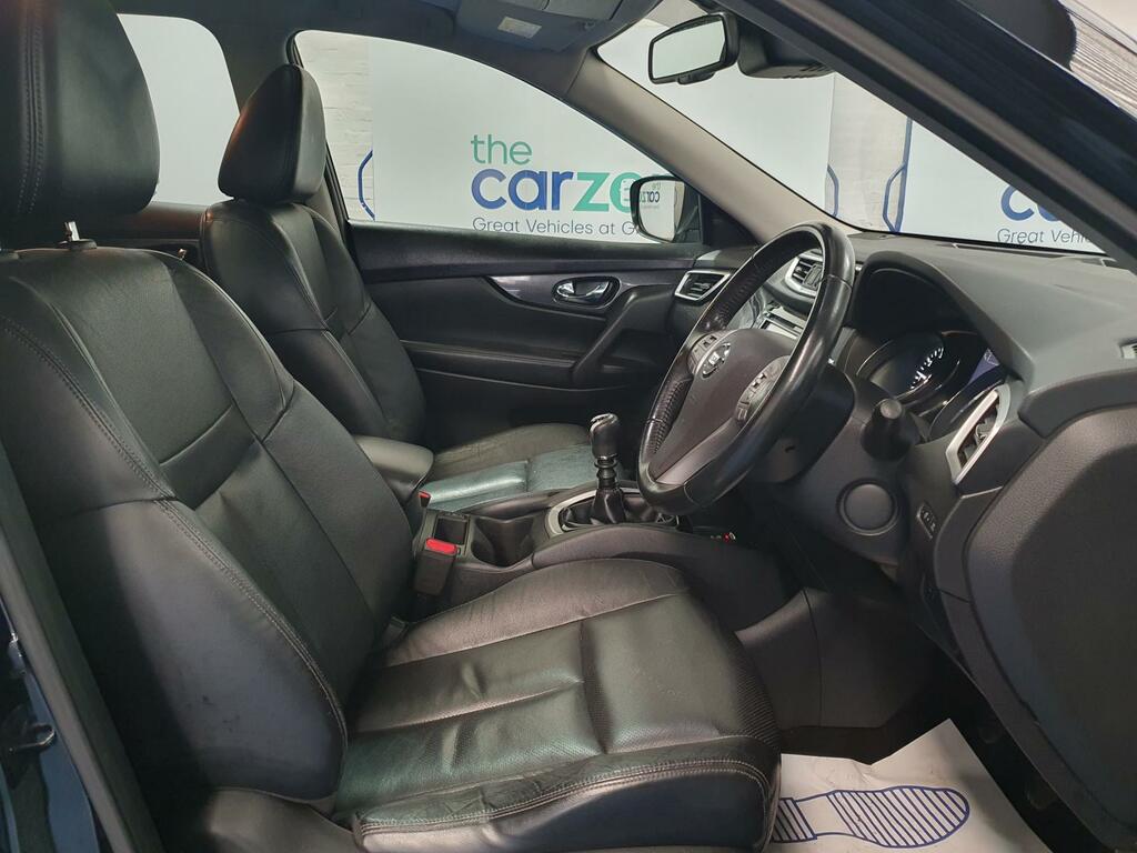 Nissan X-Trail Dig-t Acenta White #9