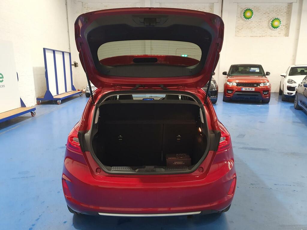 Ford Fiesta Vignale Red #5