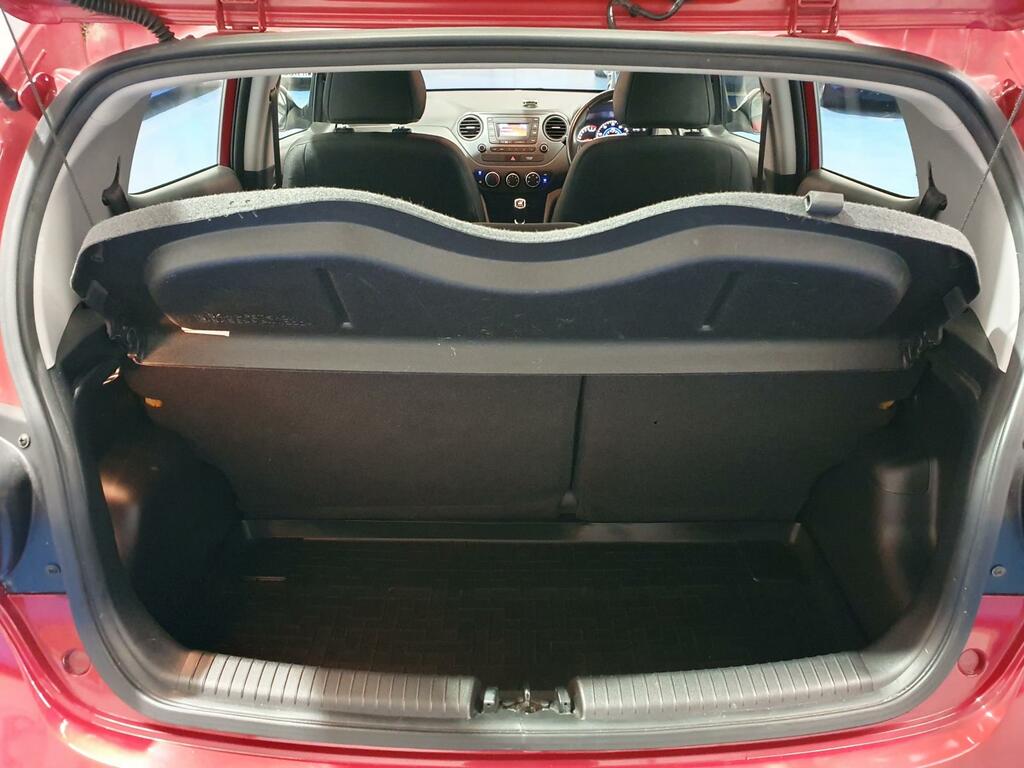 Hyundai I10 Hatchback  #6
