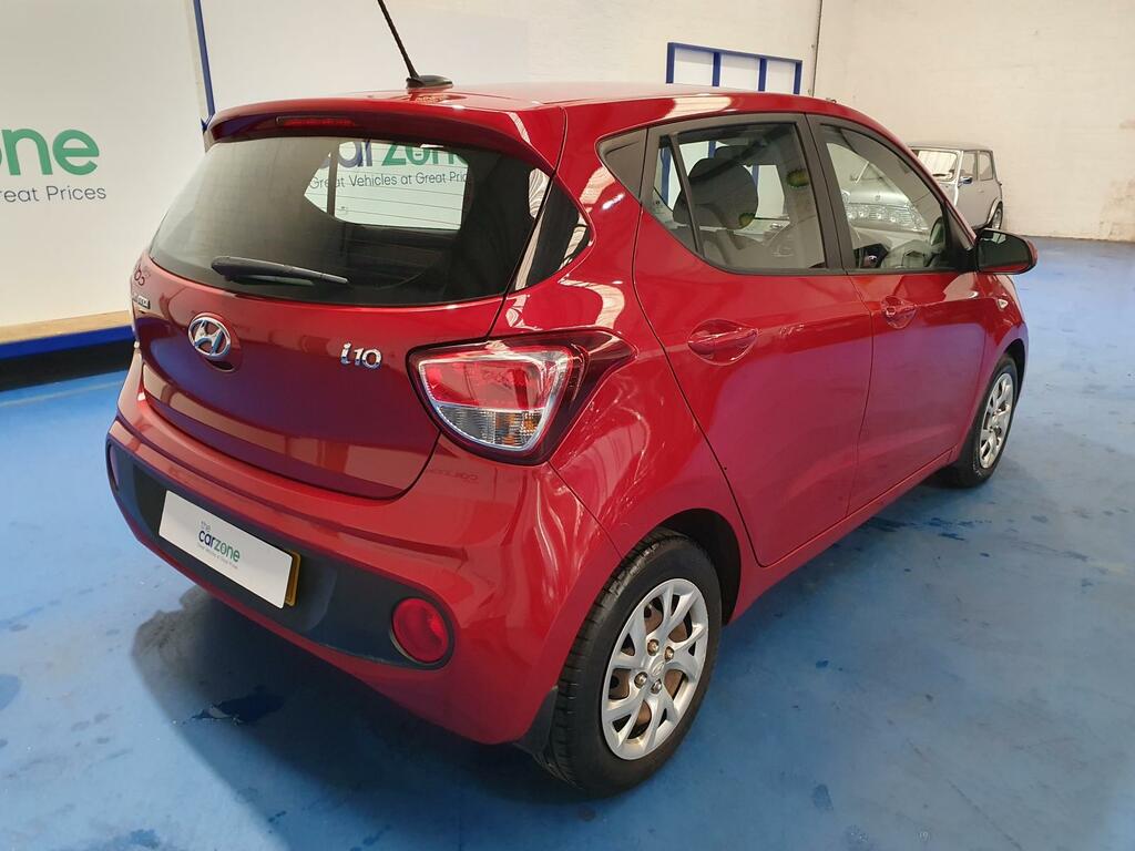 Hyundai I10 Hatchback  #3