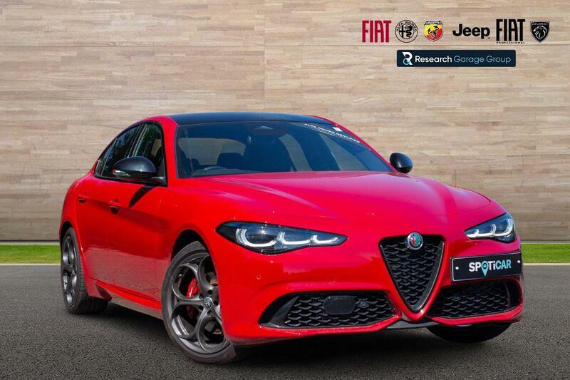 Alfa Romeo Giulia 2.0T Tributo Italiano Euro 6 Ss Red