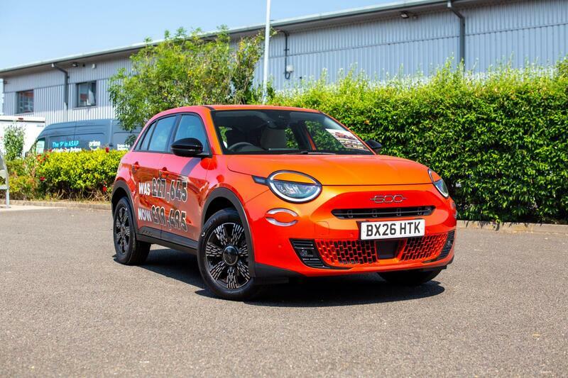Fiat 600 1.2 Mhev Icon Suv Hybrid E-dct Euro 6 Orange