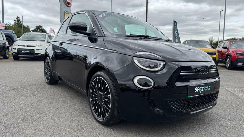 Fiat 500E 42Kwh La Prima By Bocelli Hatchback A Black
