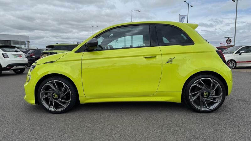 Abarth 500 42Kwh Scorpionissima Hatchback Green #5