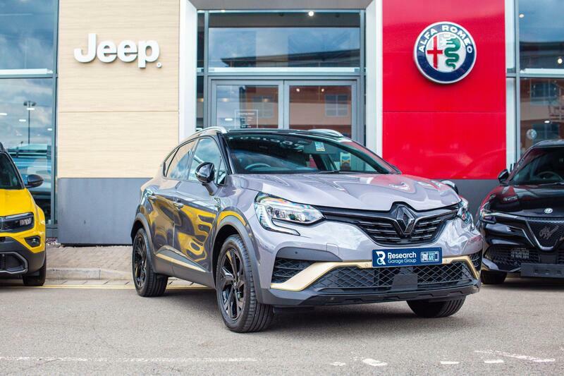 Renault Captur 1.6 E-tech E-tech Engineered Bose Edition Eur EN73XDW Black