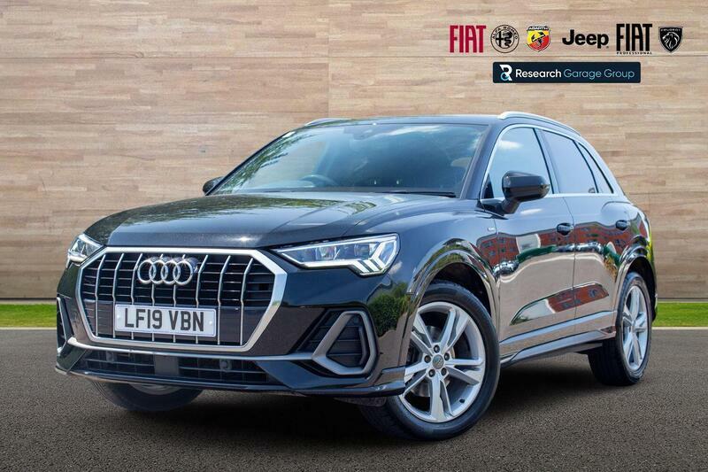 Audi Q3 1.5 Tfsi Cod 35 S Line Euro 6 Ss LP19VBN Black #2