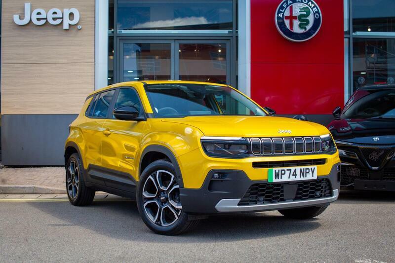Jeep Avenger 54Kwh E-summit Yellow