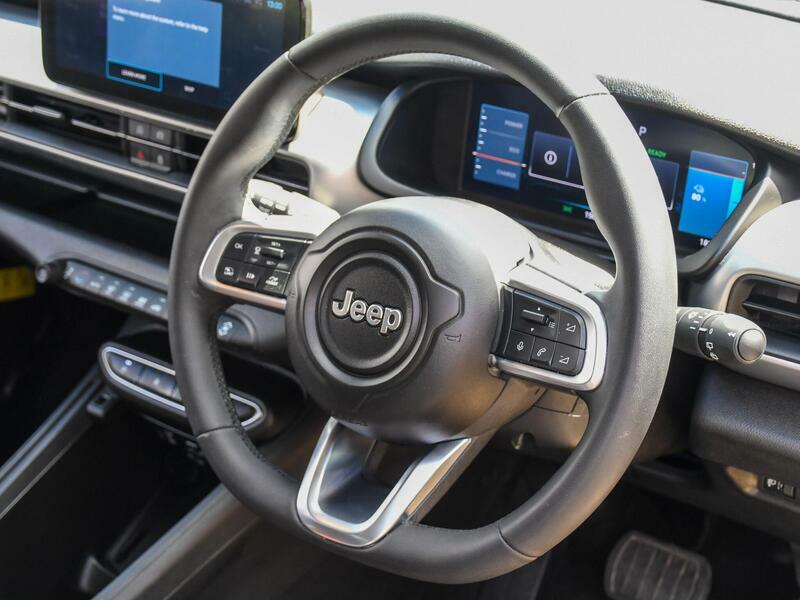 Jeep Avenger 54Kwh E-summit WR25OGM Red #3