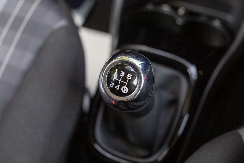 Peugeot 108 Active Black #27