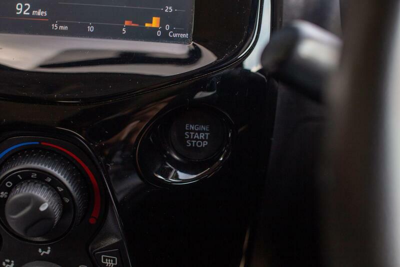 Peugeot 108 Active Black #10