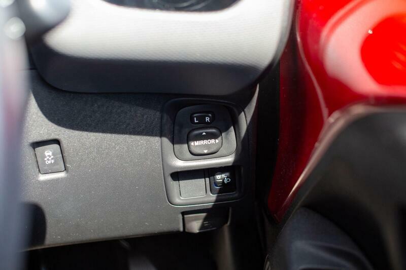 Peugeot 108 Active Black #16