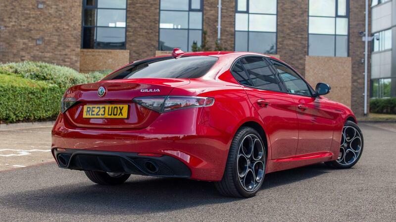 Alfa Romeo Giulia 2.0T Competizione Euro 6 Ss Red #5